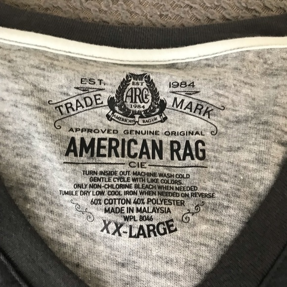 American Rag V neck - Picture 2 of 4
